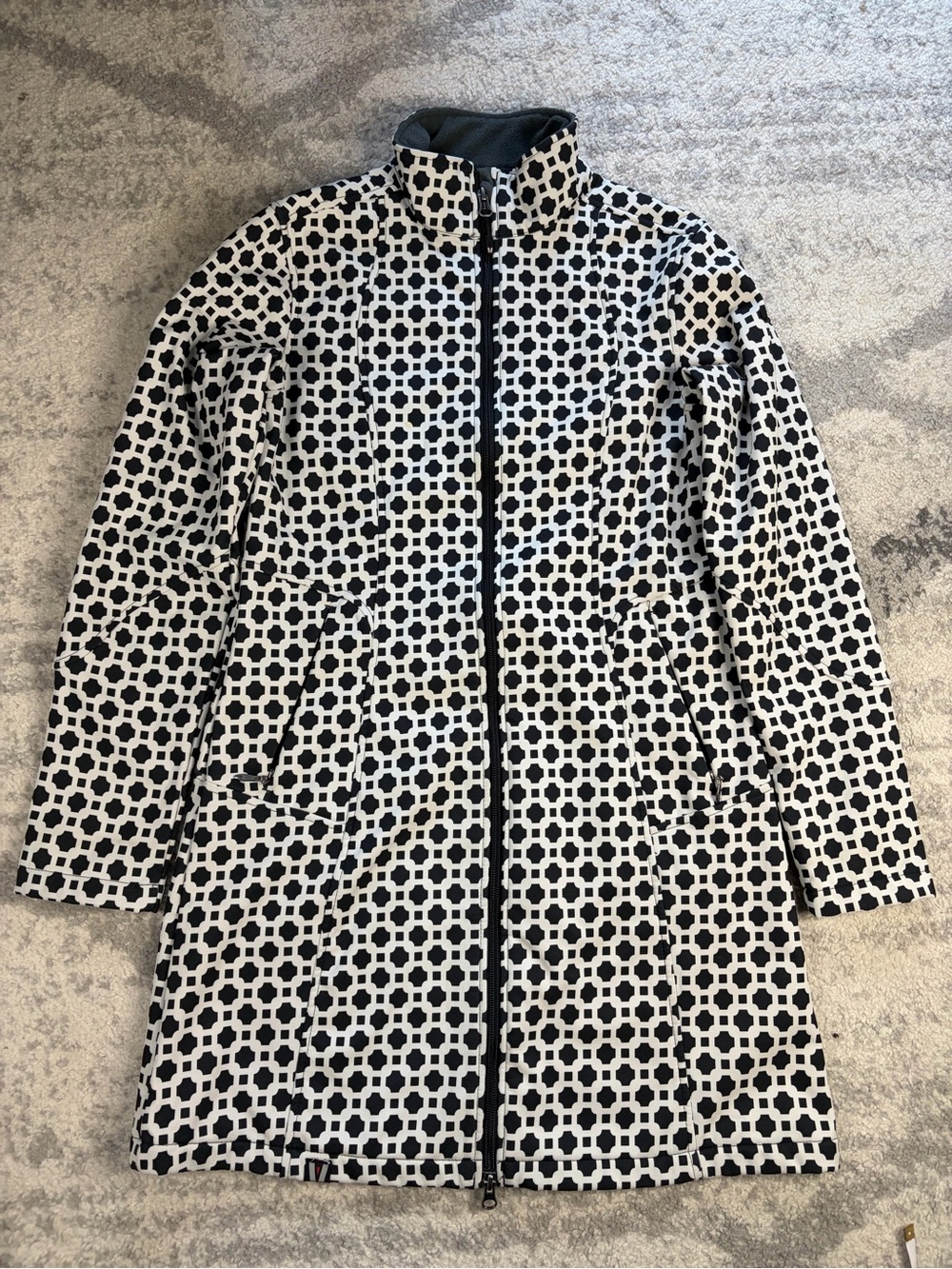 Vuarnet Women’s Geometric Softshell Fleece Lined Coat Jacket Size 6